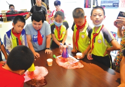 敦煌城市規(guī)劃館開展學生暑期科普活動