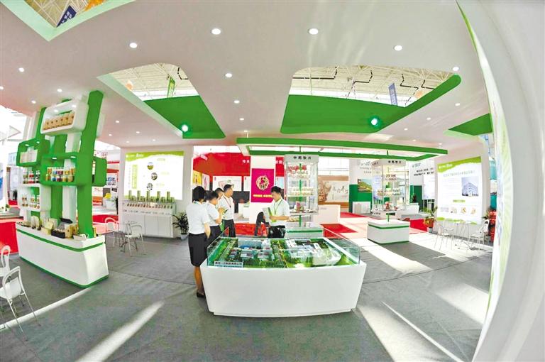 云展示、云推介、云洽談、云簽約 打造永不落幕的網(wǎng)上藥博會