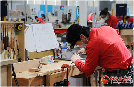 第一屆全國技能大賽激戰(zhàn)正酣 甘肅選手羊城展風采（組圖）