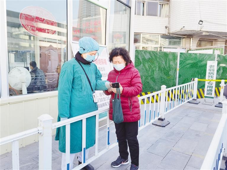 智能生活下，老年人的“數(shù)字鴻溝”如何跨越？