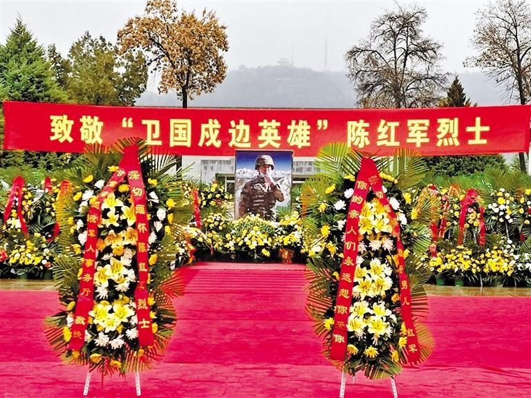 又是一年清明時(shí) 金城嗚咽祭英魂 “紅軍，我們看你來(lái)了！”