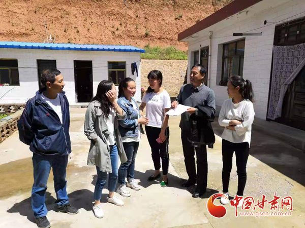 【蘭大新聞學(xué)子重走西北角】武柄權(quán)：通過(guò)教育扶貧實(shí)現(xiàn)鄉(xiāng)村振興