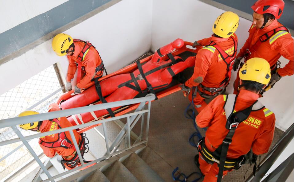 【隴拍客】超燃！ “火焰藍(lán)”競技比武火力全開