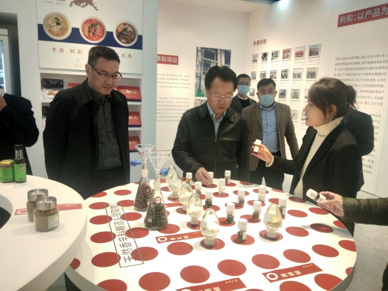 青島市農業(yè)農村局專家組來隴南開展東西部協作交流幫扶工作