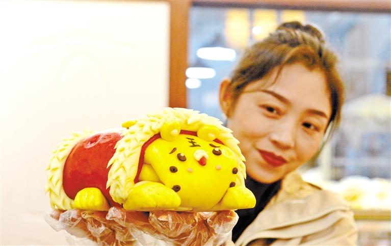 小老虎花餑餑，你舍得吃嗎？